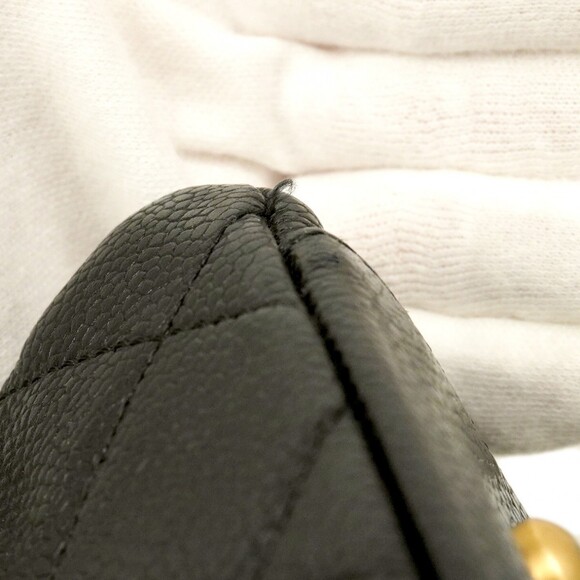 CHANEL Black Caviar Leather Shoulder Bag - Picture 6 of 16